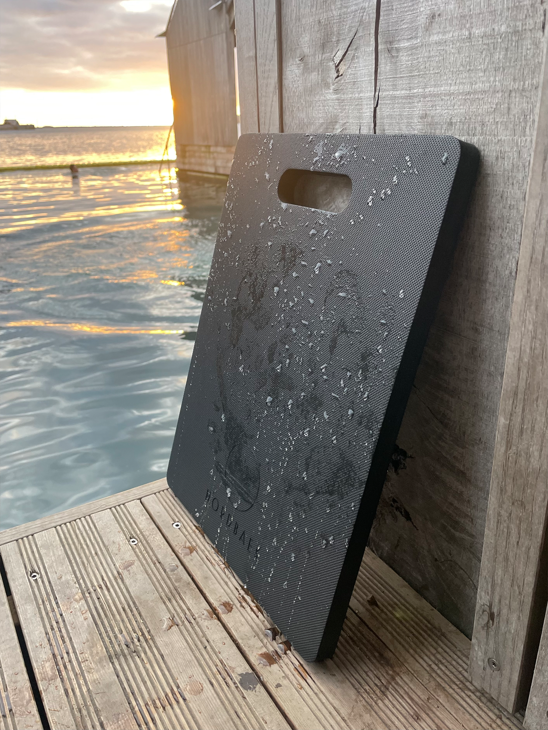 Fodmåtte NORDBAEK Beach Base - brug til at stå og sidde på efter svømmeturen - Black