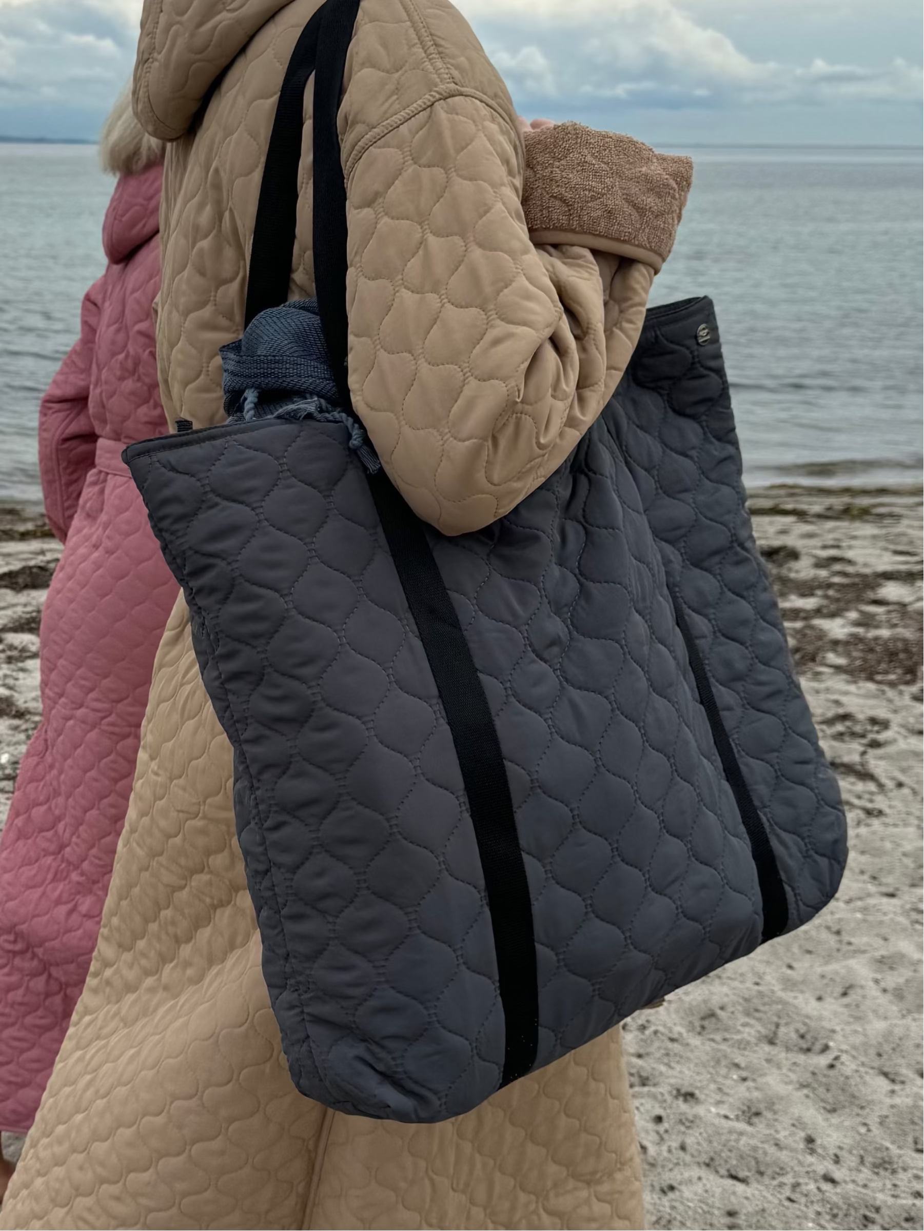 Happy Bay Väska Stor - Grå