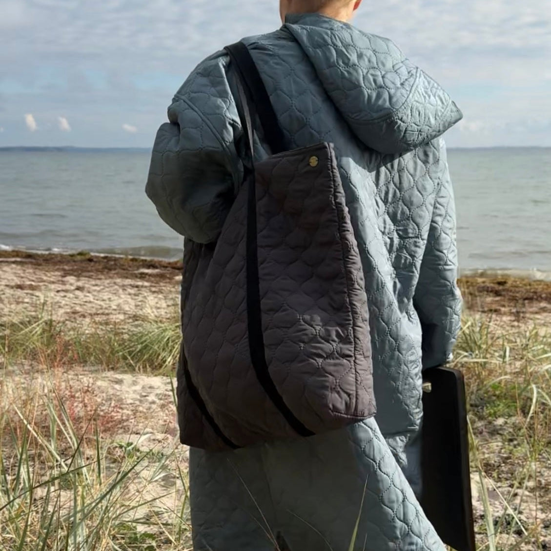 Limited Edition | Changing robe NORDBAEK Lazy Pool - vindtæt skiftekåbe med 100% genanvendt fleece - Aqua
