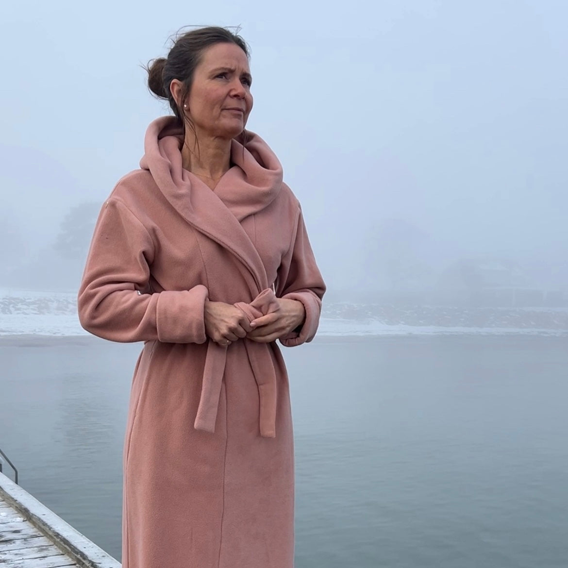 Badekåbe NORDBAEK Sea Glow - luksus damekåbe i blød tyk fleece - Blush