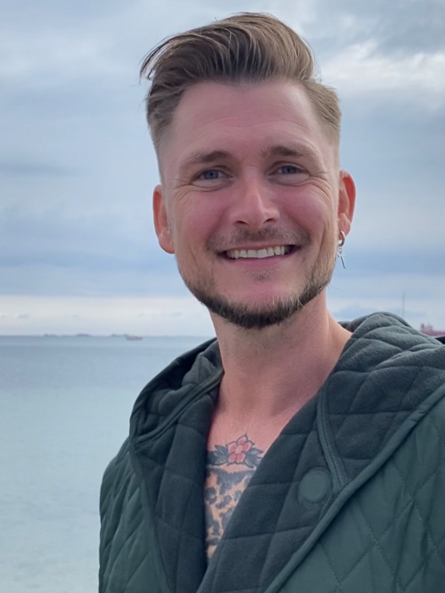 Badekåbe NORDBAEK Long Beach – vindtæt herrekåbe med 100% genanvendt fleece - Green