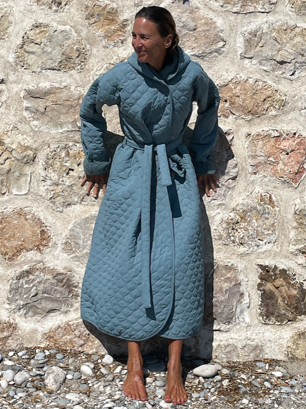 Windy Ocean Badrock Dam - Aqua