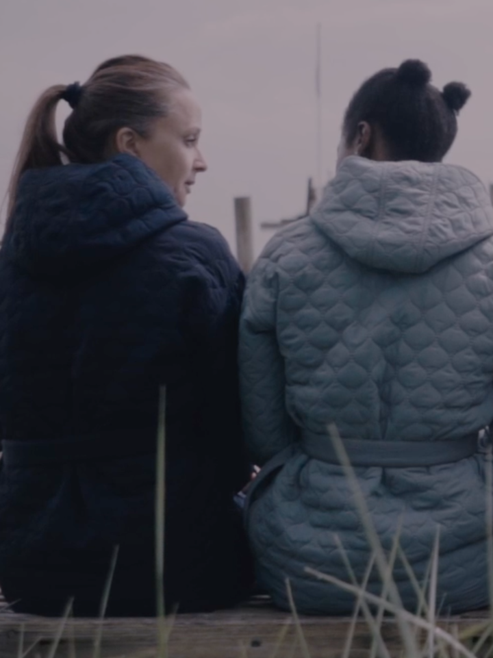 Badekåbe NORDBAEK Soft Breeze – vindtæt damekåbe med 100% oeko-tex bomuldsfrotté - Navy