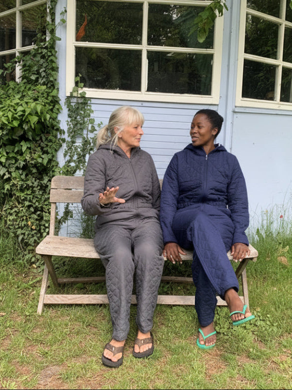 NORDBAEK Jumpsuit NORDBAEK Cosy Bay – vindtæt dame heldragt med 100% genanvendt fleece Jumpsuit Grey