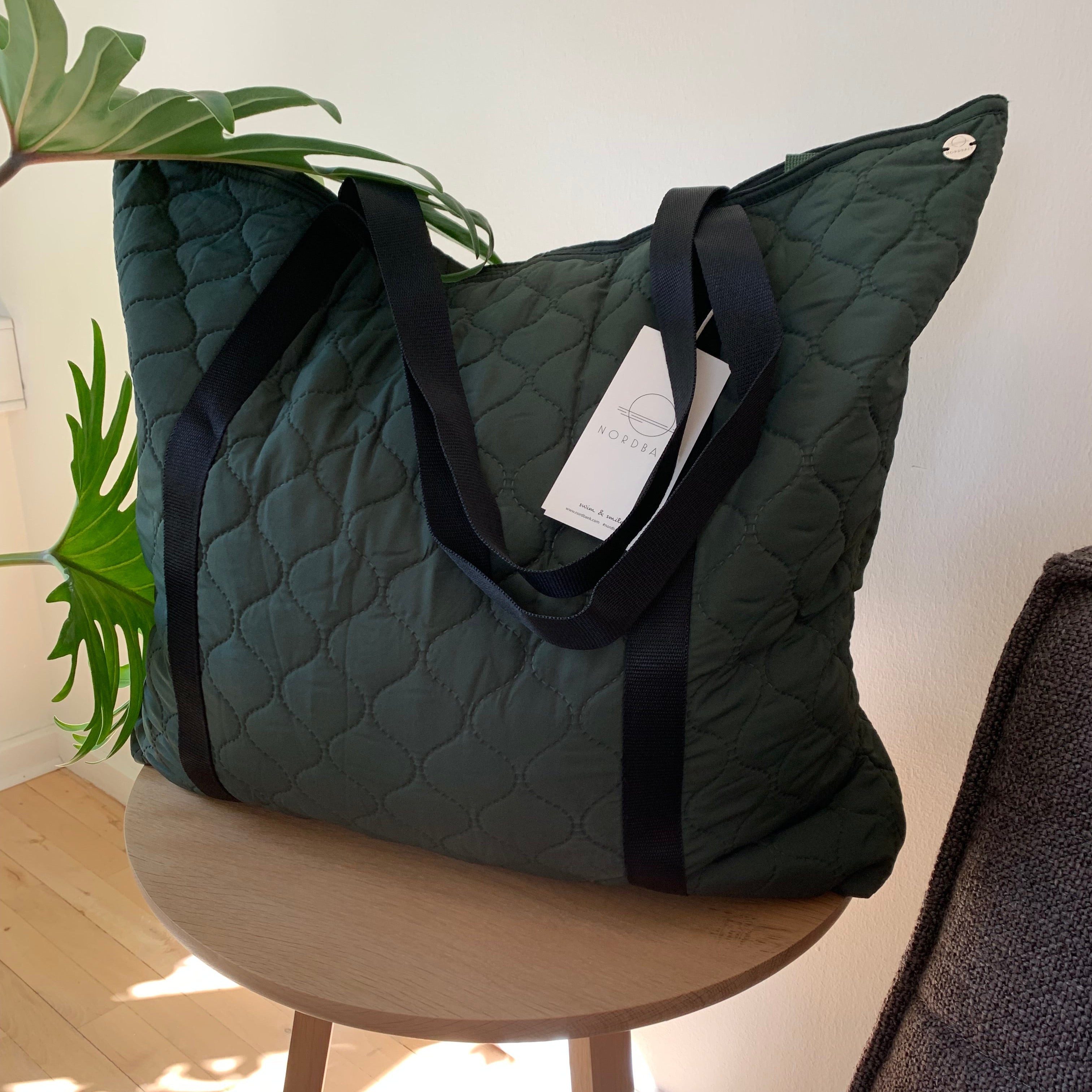 Taske NORDBAEK Happy Bay – stor og praktisk i genanvendte materialer - Green