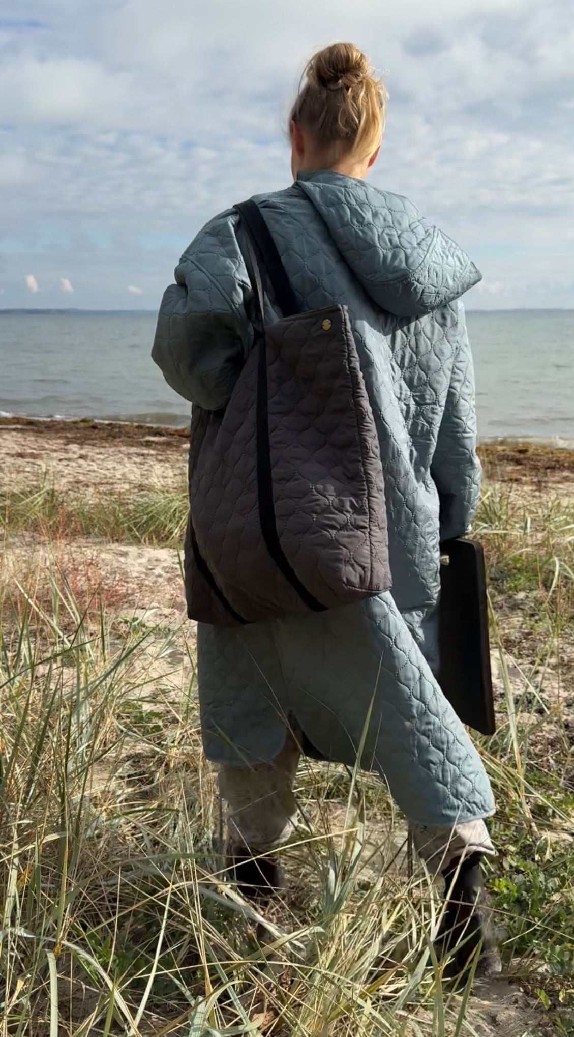 Limited Edition | Changing robe NORDBAEK Lazy Pool - vindtæt skiftekåbe med 100% genanvendt fleece - Aqua