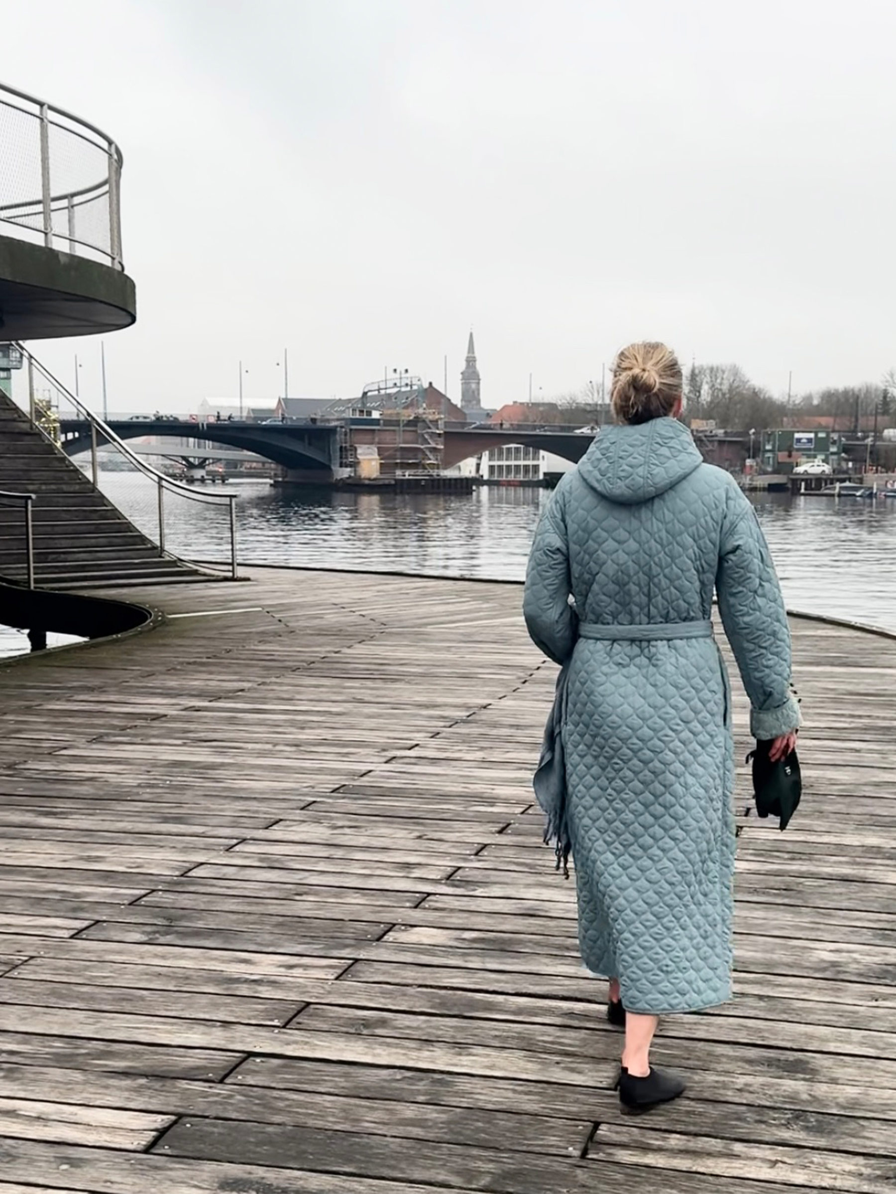 Badekåbe NORDBAEK Soft Breeze – vindtæt damekåbe med 100% oeko-tex bomuldsfrotté - AQUA