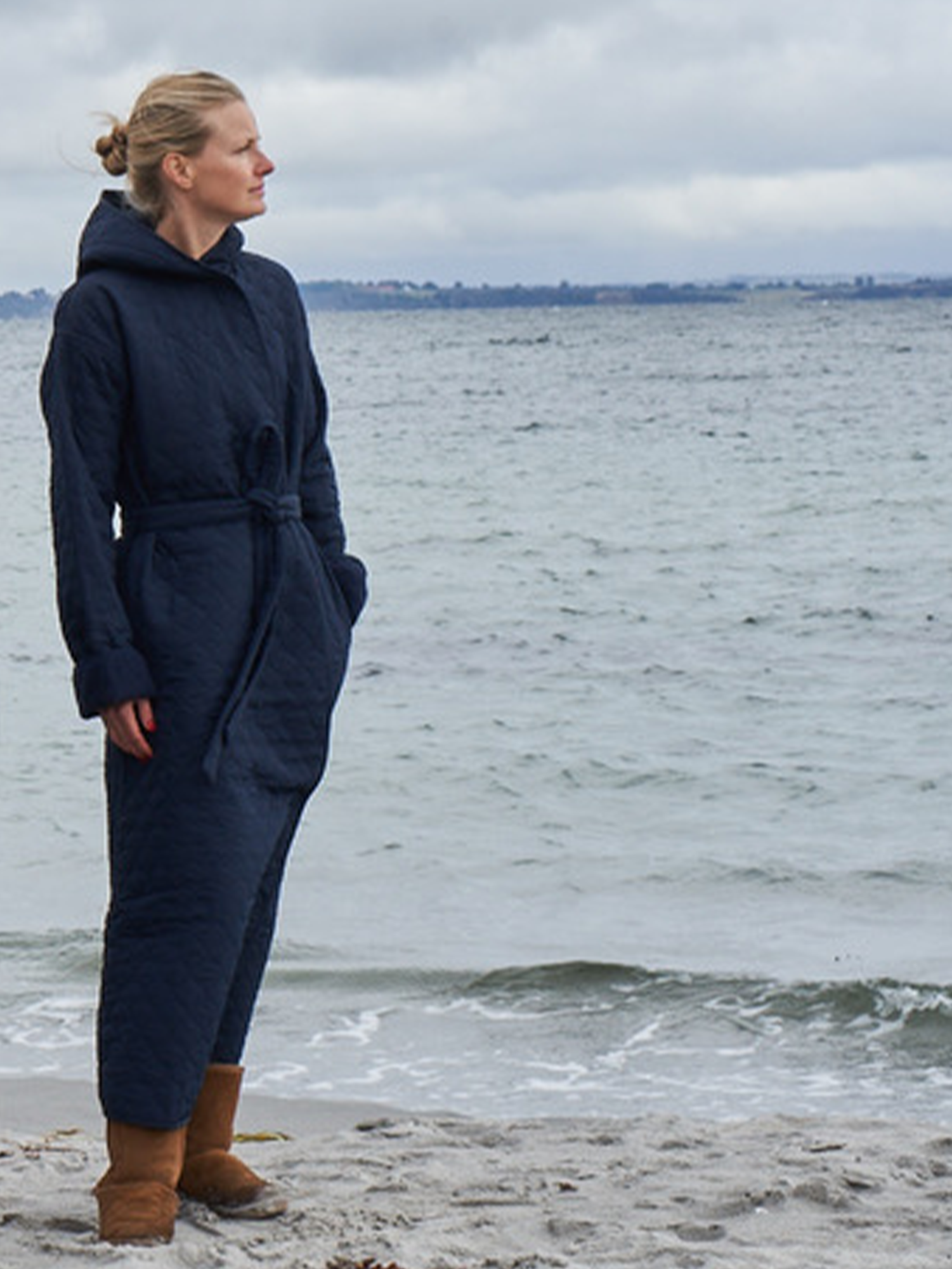 Badekåbe NORDBAEK Soft Breeze – vindtæt damekåbe med 100% oeko-tex bomuldsfrotté - Navy